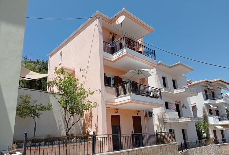 Hermes Holiday Home In The Port Of Sivota Exterior photo