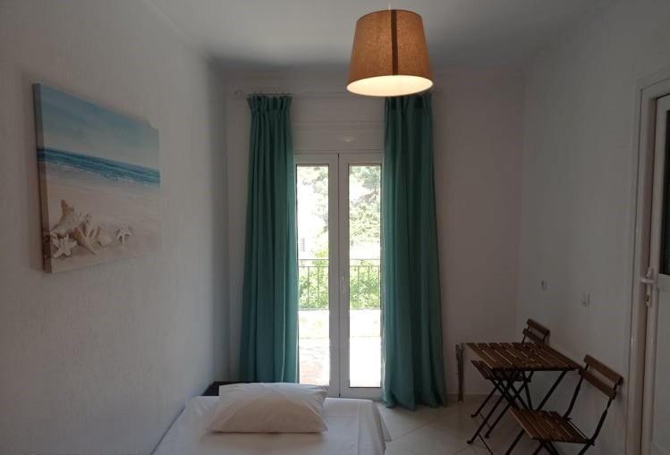 Hermes Holiday Home In The Port Of Sivota Exterior photo